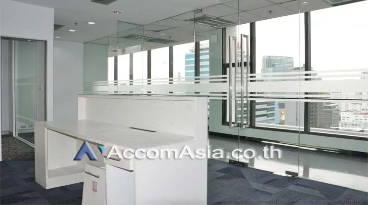 11  Office Space For Rent in Silom ,Bangkok BTS Sala Daeng at Bangkok Union Insurance AA12291